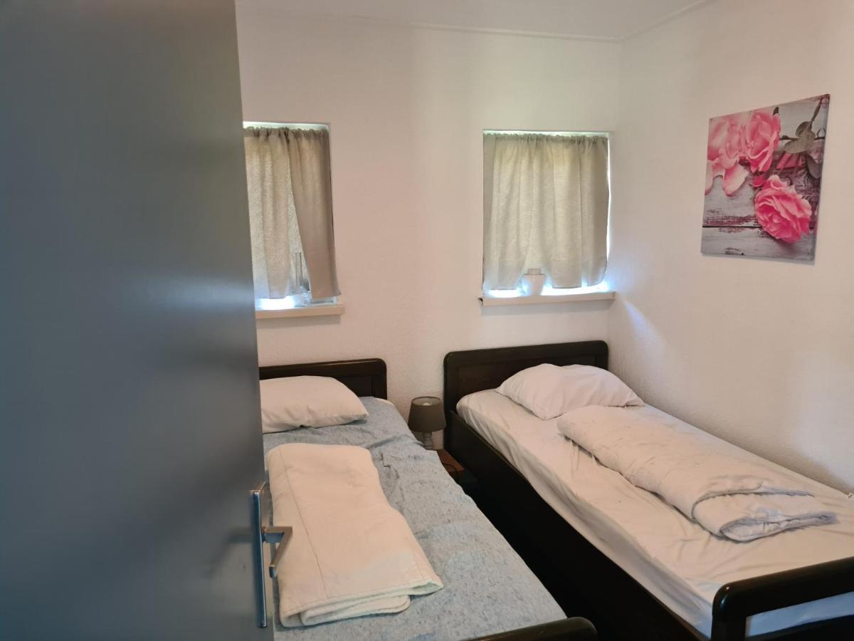 Camping de Bosrand Spier Bagian luar foto